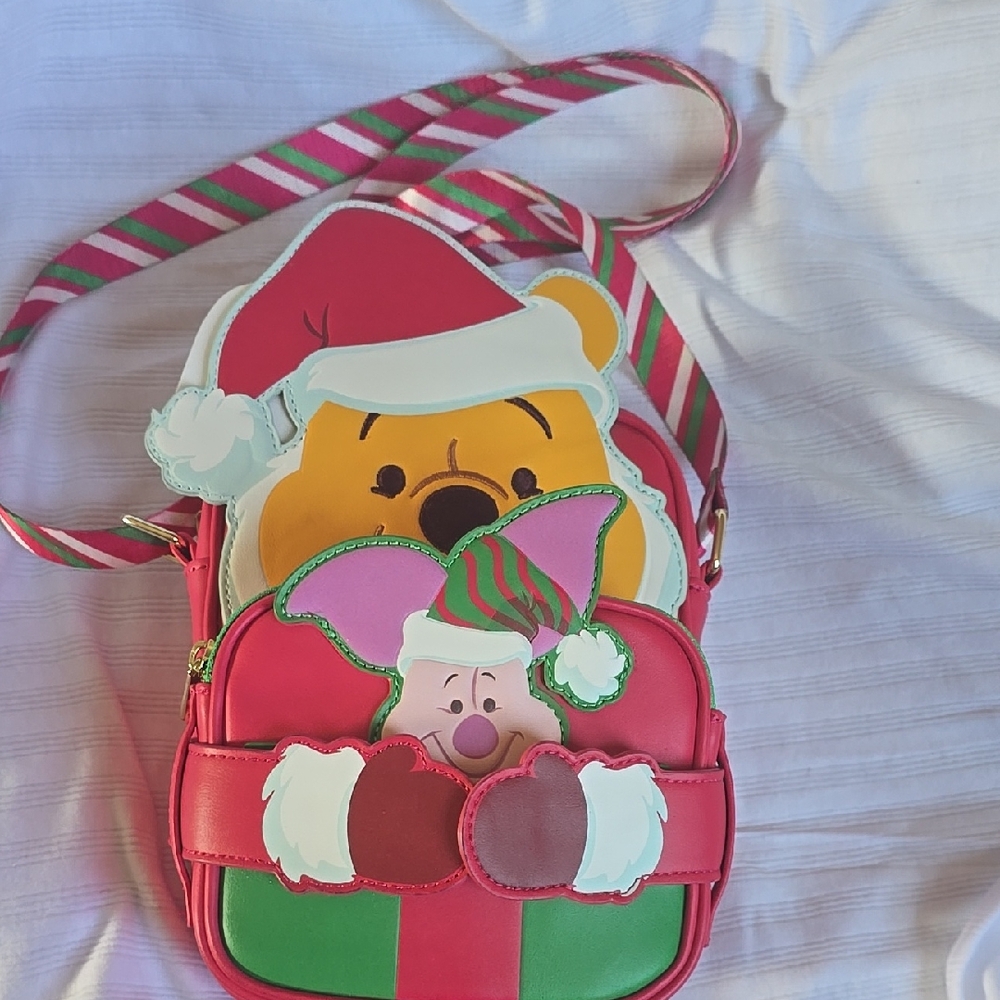 Loungefly Winnie The Pooh Christmas Crossbuddy Cross Body Bag